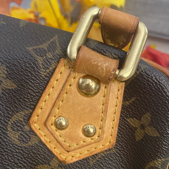 SOLD Auth Louis Vuitton Monogram Manhattan PM - Picture 4 of 12